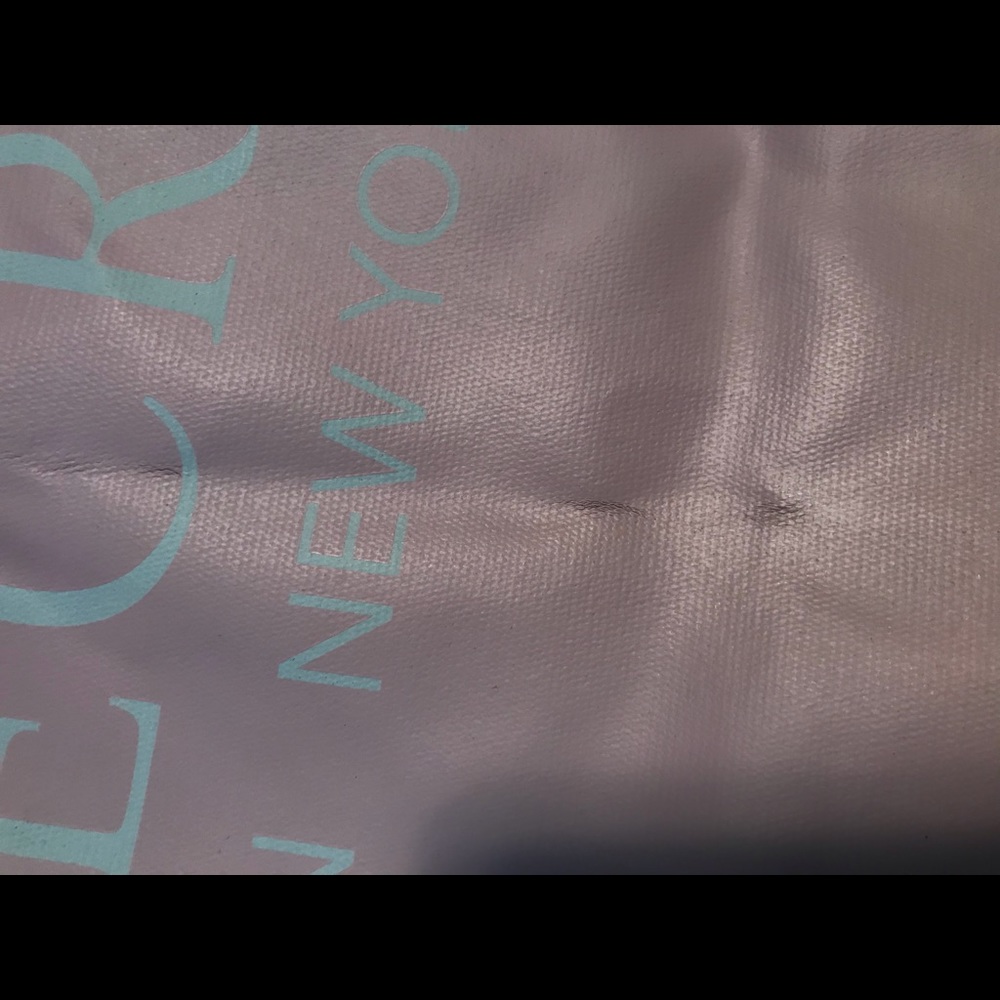 Victoria’s Secret - Picture 5 of 5